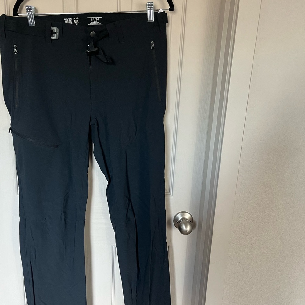 Mountain Hardwear Men's Black Cargo Pants